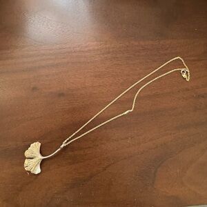 Gold Leaf Pendant Necklace